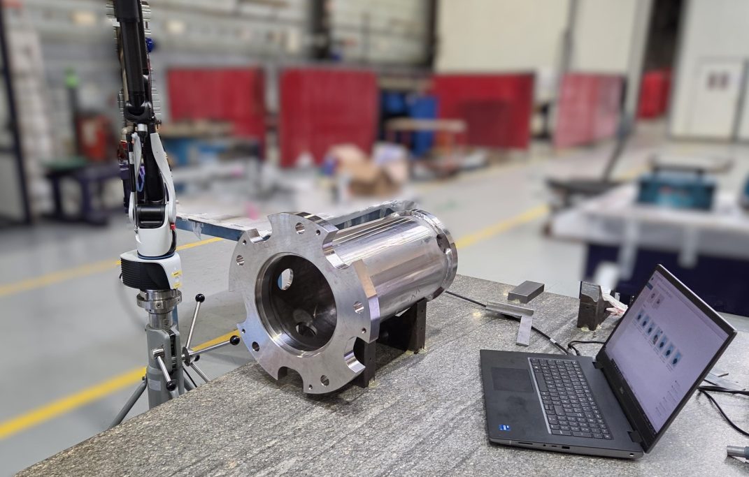 Mesures dimensionnelles sur bras de mesure Hexagon client